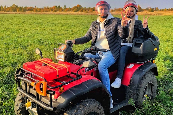 Катание на квадроциклах в Суздале. Сервис Ultra Подарки. Подарочный сертификат на катание на квадроциклах в Суздале. Закажите катание на квадроциклах недорого и наслаждайтесь активным отдыхом с друзьями. Выбирайте живописные маршруты для езды на квадроциклах. Сервис UltraPodarki.ru 8800-505-9530. Катание на квадроциклах, Прокат квадроциклов, езда на квадроцикле, прокат квадроциклов Суздаль, катание на квадроциклах Суздаль, Катание на квадроциклах зимой, Катание на квадроциклах летом, Сертификат на катание на квадроциклах 

